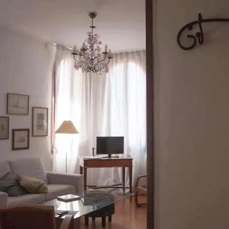 Apartment La Casa Di Gemma & Regina Oriente Venice