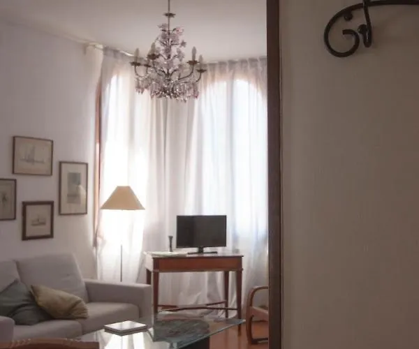 Apartment La Casa Di Gemma & Regina Oriente Venice